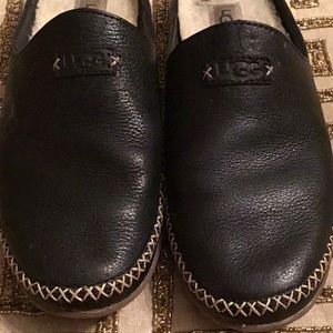 UGG LEATHER SLIDE